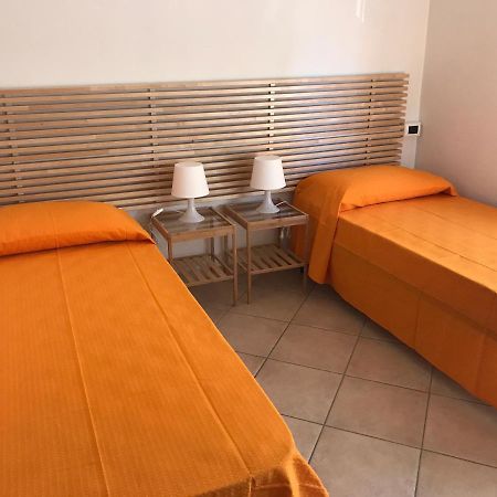 A Casa Di Olivia Apartment Girasole Luaran gambar