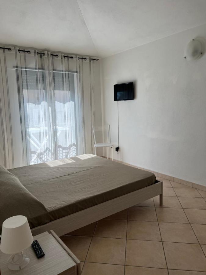 A Casa Di Olivia Apartment Girasole Luaran gambar