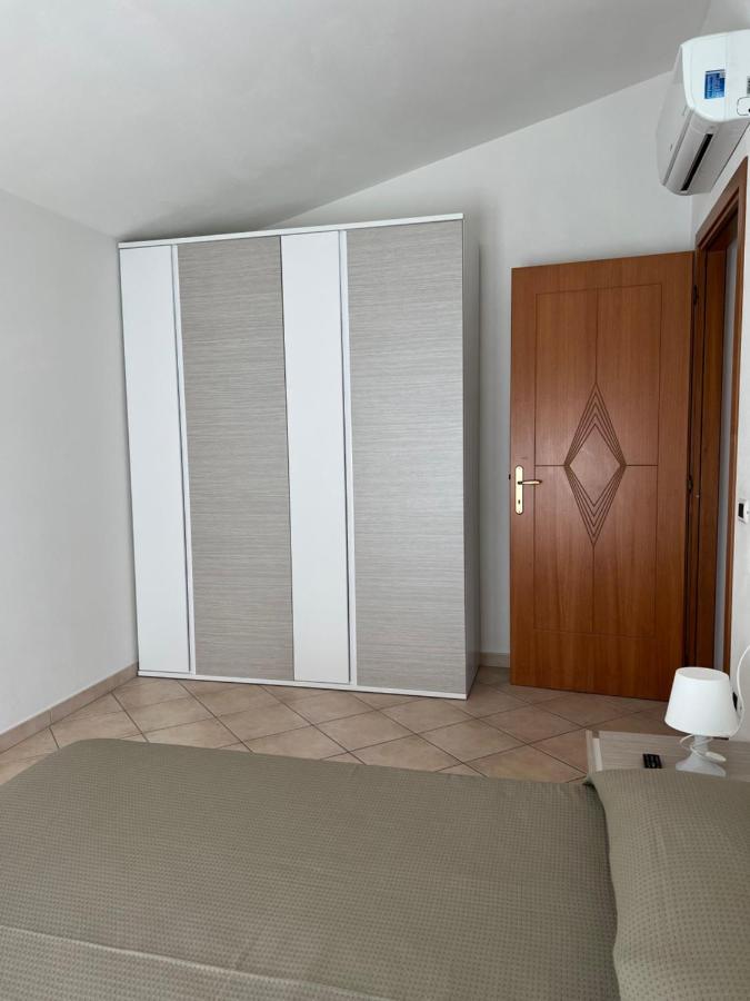 A Casa Di Olivia Apartment Girasole Luaran gambar